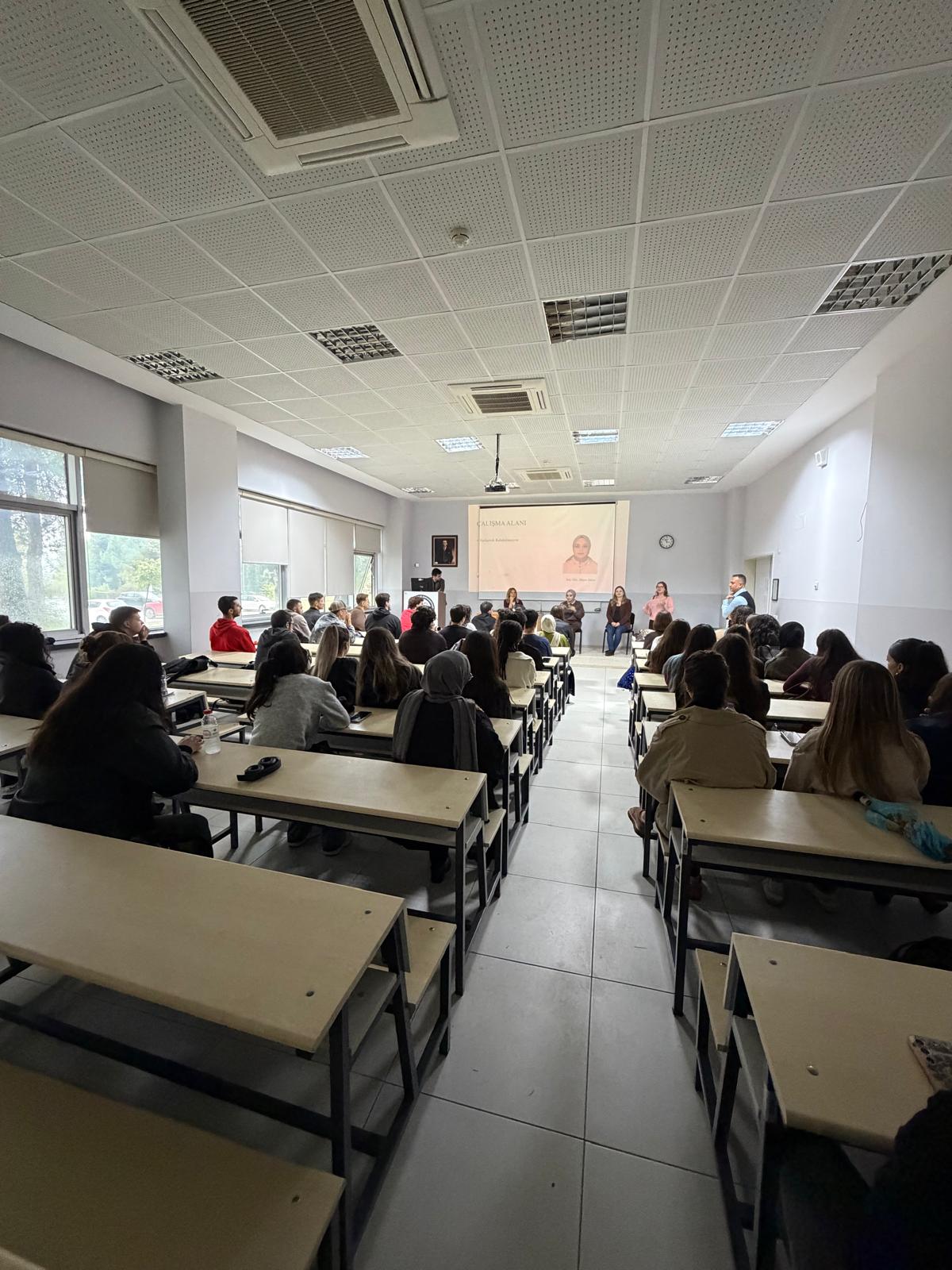 2026-2027 Eğitim Öğretim Yılı  FTR Bölümü Dönem I Öğrencilerine Klinik Oryantasyon Eğitimi Verildi.